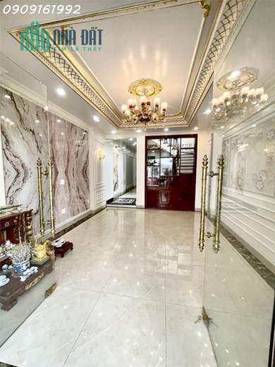 Nhà 193 Văn Cao 90m2 đẹp chỉ việc về ở 5,9 tỷ