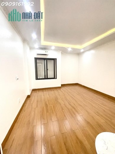 Nhà 193 Văn Cao 90m2 đẹp chỉ việc về ở 5,9 tỷ