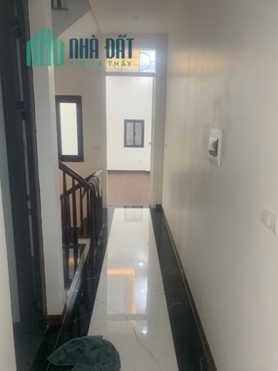Nhà 40m2 phố Tân Mai - Trương Định sầm uất, chỉ 30m ra đường ô tô tránh, đủ tiện nghi, giá chỉ 4,5