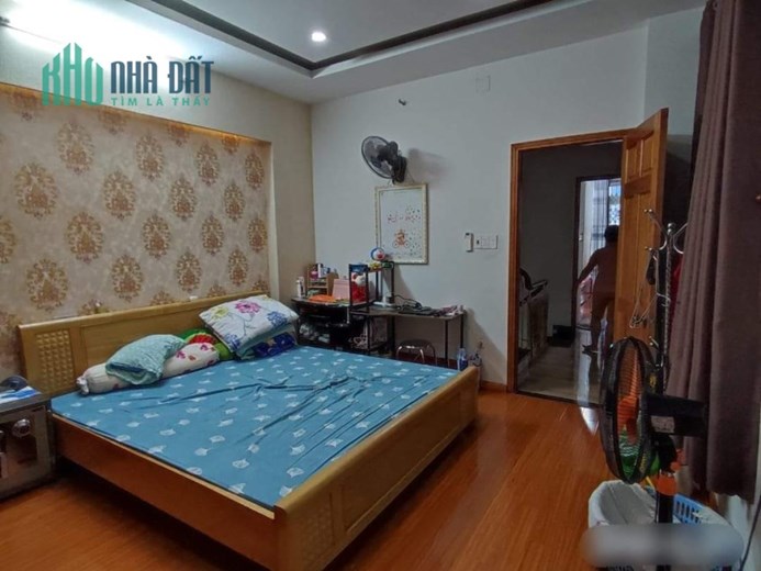 Hẻm Xe Hơi Thông, 5,5m x 16m, Nguyễn Văn Công, Phường 3, Gò Vấp.