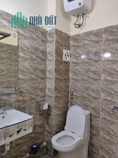 Bán Nhà Thạch Bàn , Giá 6.5 tỷ - 60M – MT 7.3M , 7 Tầng .Thang Máy , Kinh Doanh Dòng Tiền 35Tr/Th