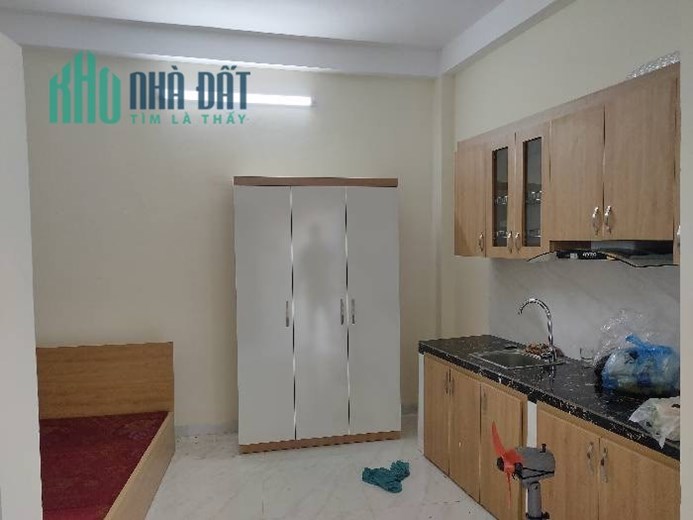Bán Nhà Thạch Bàn , Giá 6.5 tỷ - 60M – MT 7.3M , 7 Tầng .Thang Máy , Kinh Doanh Dòng Tiền 35Tr/Th