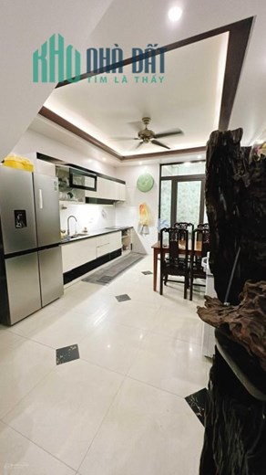 Bán nhà phố Vĩnh Tiến - Lê Chân, 56m 4 tầng GIÁ 3.4 tỉ ngõ cực nông