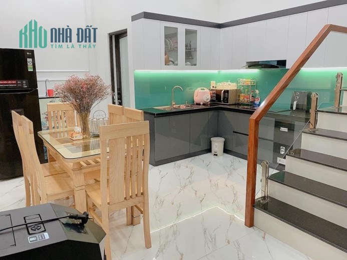 Bán nhà An Đà - Ngô Quyền, diện tích 45m 3 tầng GIÁ 2.52 tỉ đẹp như mới