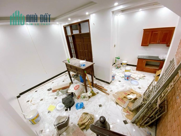 NHÀ HIẾM-RẺ BẤT NGỜ-NGÕ GỐC ĐỀ-GẦN PHỐ-GẦN OTO-GẦN TRƯỜNG-CHỢ-DT52M- GIÁ CHỈ 4TỶ