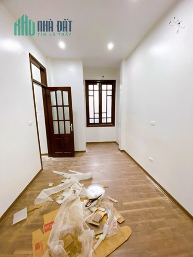 NHÀ HIẾM-RẺ BẤT NGỜ-NGÕ GỐC ĐỀ-GẦN PHỐ-GẦN OTO-GẦN TRƯỜNG-CHỢ-DT52M- GIÁ CHỈ 4TỶ