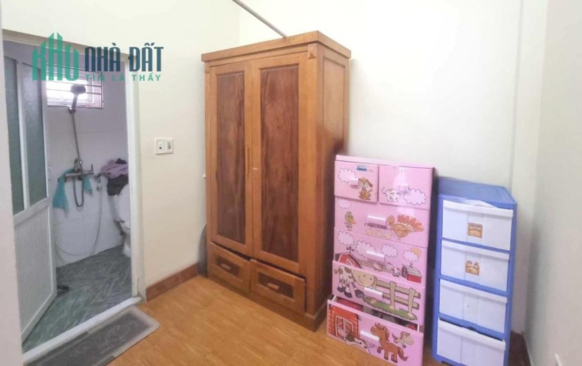 Bán nhà HỒ TÙNG MẬU - CẦU GIẤY - 35M2 X 5 TẦNG - MT 4.2M - 2 THOÁNG - NHÀ DÂN XÂY - THỬA VUÔNG ĐẸP