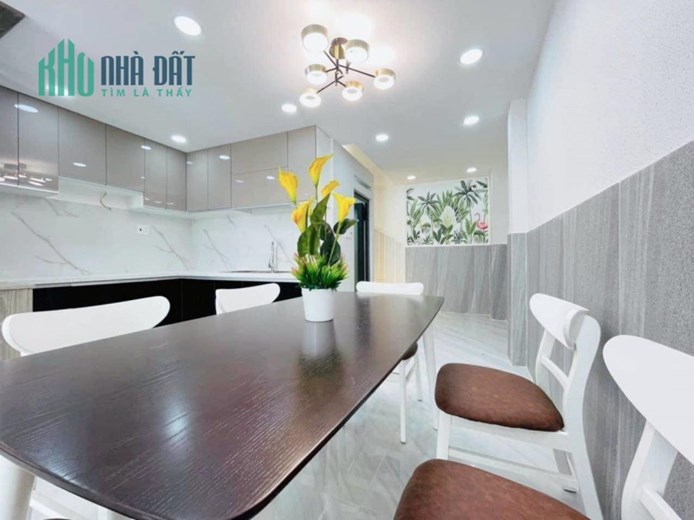 SIÊU PHẨM riêng biệt 38m2 5tang Cống Lở Tân Bình - tặng nt bạc tỷ - 6 tỷ nhỉnh 0932030061