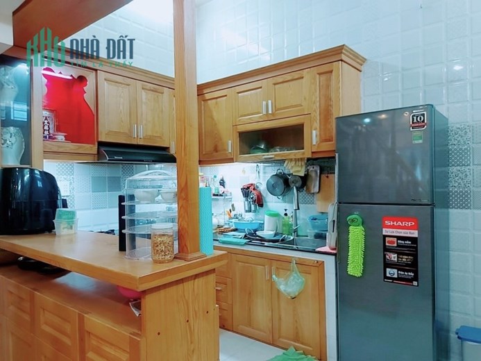 Bán nhà VTKD Thoại Ngọc Hầu quận Tân Phú 87m2- 3T BTCT hone 6 tỷ TL CC