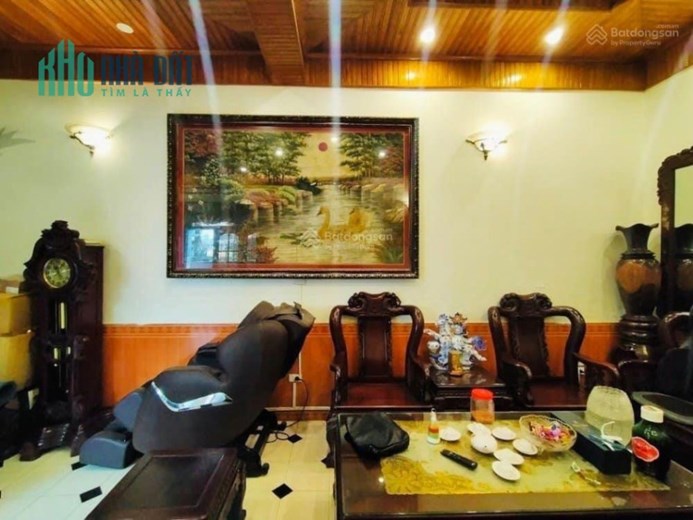 Cực rộng tại Chiến Thắng La Khê 48m hơn 3 tỷ.