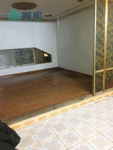 !! CHÍNH CHỦ CẦN BÁN CĂN NHÀ NGAY BẾN XE NIỆM NGHĨA  NGÕ 275 TRẦN NGUYÊN HÃN, LÊ CHÂN, TP HẢI PHÒNG