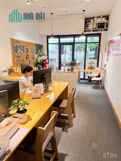 Nhà phố Tạ Quang Bửu, khu vực vip sầm uất nhất phố, hiếm nhà bán.