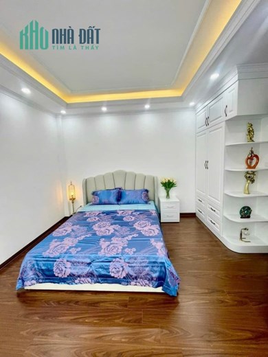 BÁN NHÀ THÔNG PHONG ĐỐNG ĐA LÔ GÓC THOÁNG ĐẸP 30M 5T GIÁ CHỈ 3.5 TỶ