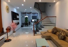 ♥ Nhà mặt Tiền Tùng Thiện Vương, Nam Việt Á, 95m2 3 tầng đẹp, dưới 6 tỷ