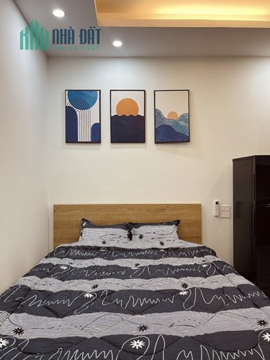 A CHÍNH CHỦ tòa nhà 7T*99m2 phố Dương Quảng Hàm,CG,HN,20 tỷ 18 căn THANG MÁY,ô tô,full NT Cao cấp,