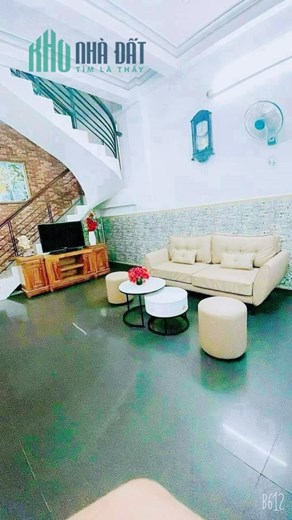 CẦN BÁN GẤP NHÀ ĐẸP 3 TẦNG LÔ GÓC HẺM ĐỒNG NAI, P PHƯỚC HẢI, NHA TRANG GIÁ 2tỷ8