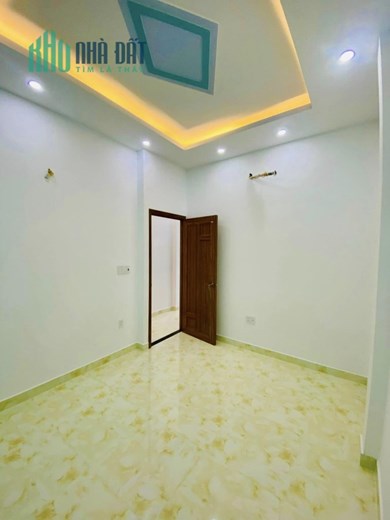 NHÀ MỚI HẺM Ô TÔ LÊ ĐÌNH CẨN - 39M2 - NHỈNH 3 TỶ