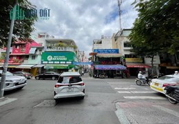 Cách Mặt Tiền 70m, Bán Gấp Căn Nhà HXH 6m, Trần Đình Xu, Quận 1, Với Hơn 19 tỷ xíu TL