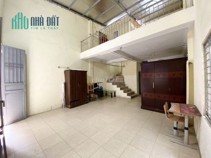 Cho thuê nhà riêng thoáng mát 40 m2 + lửng 15 m2 tại Ngõ 123 Ngọc Hồi, Hoàng Mai