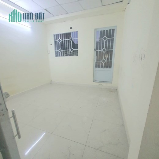 QUẬN 6 - HẺM NHỰA 6M THÔNG TỨ TUNG - CÁCH MẶT TIỀN ĐƯỜNG 20M - GIÁP QUẬN 11