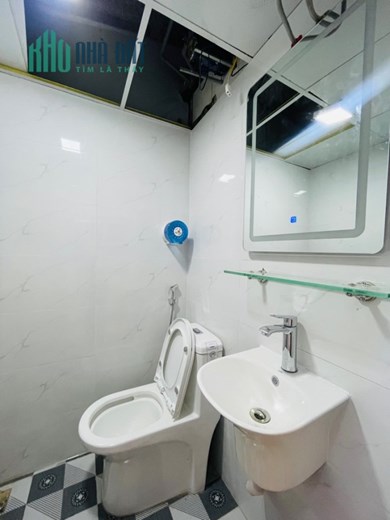 Bán TT Lò Đúc ở luôn- chỉ 1,55 tỉ- diện tích SD 40m2-ngõ ô tô tránh- tặng nội thất