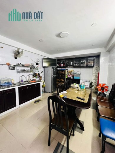 Định Cư Mỹ Bán Nhà Mặt Tiền Phan Sào Nam, Tân Bình, 101m2, Ngang Gần 5m, Nhỉnh 17 Tỷ TL.