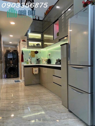 CHỈ 15TỶ-HXH TRẦN BÌNH TRỌNG QUẬN 5 - Ô TÔ NGỦ TRONG NHÀ - 84M 4 TẦNG-DỌN VÀO Ở NGAY.