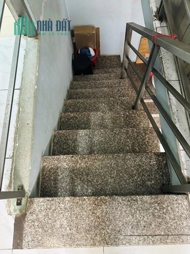 TÂN PHÚ - 25M2 - 2 TẦNG - AN NINH - CHỈ NHỈNH 2 TỶ