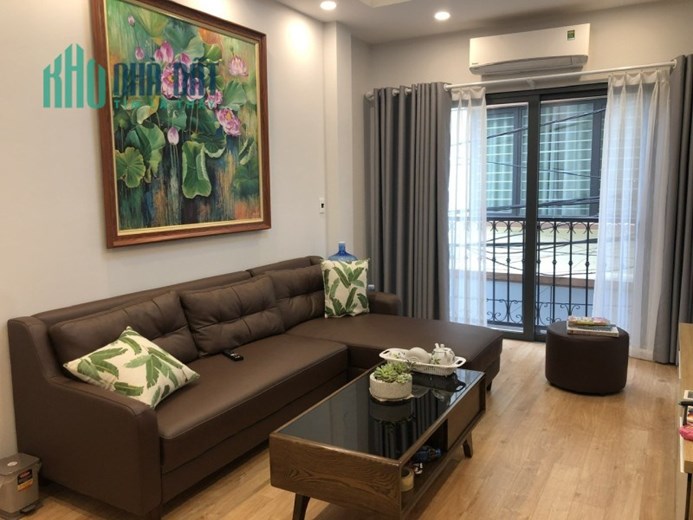Bán nhà Bồ Đề,Long Biên nhà đẹp 53m2,5 tầng ,oto vào nhà nhỉnh 7 tỷ