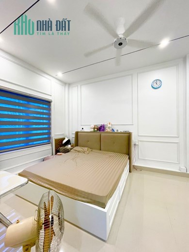Siêu Rẻ, Bán nhà đẹp Lò Đúc 40m2, 4 Tầng, MT 5,6m, Cách MP 10m giá 6,5 Tỷ
