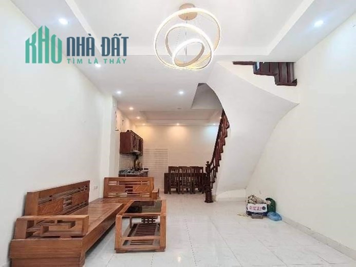CHÍNH CHỦ PHỐ CHÙA BỘC - NHÀ ĐẸP Ở LUÔN
