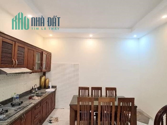 CHÍNH CHỦ PHỐ CHÙA BỘC - NHÀ ĐẸP Ở LUÔN
