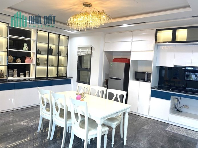 Vỉa hè đá bóng hai mặt ô tô tránh kinh doanh phân lô hiếm nhà bán 22 tỷ