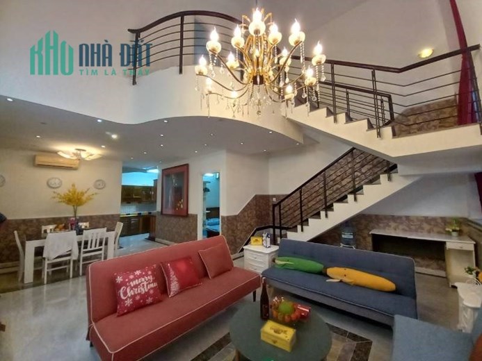 Cho thuê Penthouse Central Garden 328 Võ Văn Kiệt Q1 TPHCM