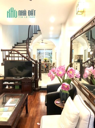 Nhà siêu đẹp, vài bước ra mặt phố Âu Cơ, Tứ Liên, Tây Hồ 59m 6 tỷ.