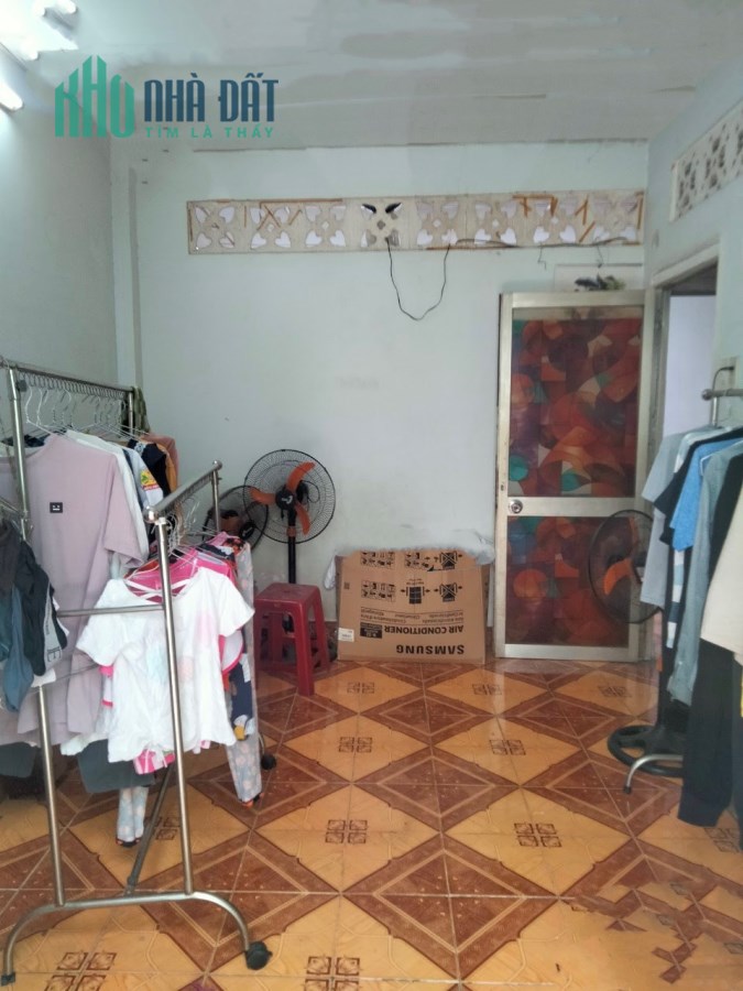 Bán nhà HXH Thoại Ngọc Hầu, quận Tân Phú, 3 lầu btct, 50m2 giá chỉ 4 tỷ 99