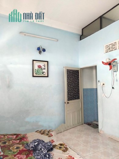 Bán nhà HXH Thoại Ngọc Hầu, quận Tân Phú, 3 lầu btct, 50m2 giá chỉ 4 tỷ 99