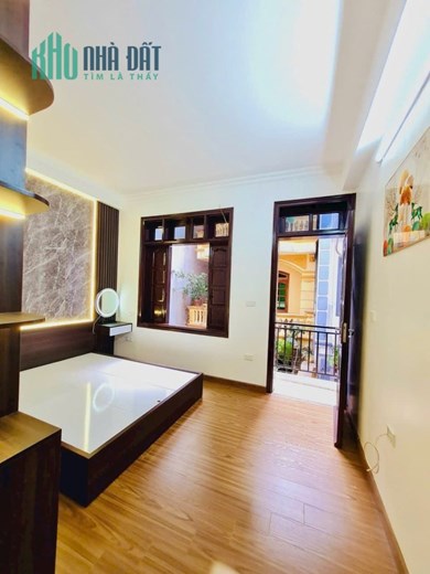 BÁN NHÀ LÊ QUANG ĐẠO 38M, MT4M, 4 TẦNG 1 NHÀ RA Ô TÔ TRÁNH GIÁ 4.5 TỶ