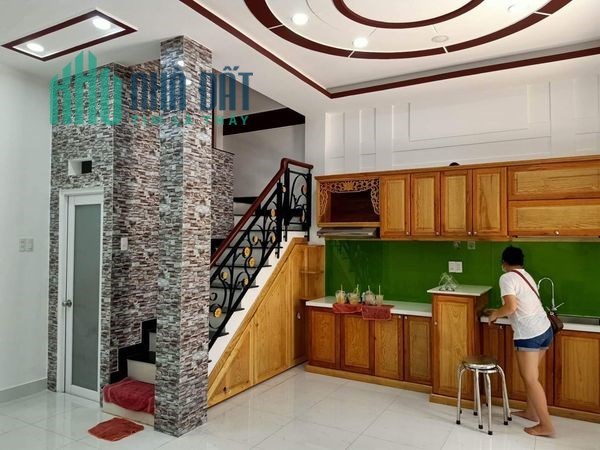Trung Tâm Phú Nhuận - Phan Đăng Lưu - Bề Ngang Khủng - Sổ Vuông Vức - 4 Tầng - Gần Ngã Tư Phú Nhuận