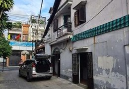 Hẻm Xe Tải - Cách Mặt tiền 1 Căn - Ngang lớn 14M - Vị Trí Kinh Doanh Là Thắng - Tiện Cải Tạo