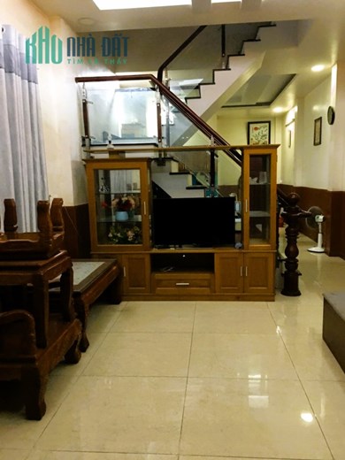 Cho thuê nhà 1T3L 5pn 320m2 đường số 4 Trường Thọ