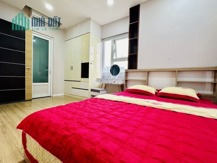 Cho thuê căn hộ Xigrant Court Địa chỉ: 256-258 Lý Thường Kiệt, phường 14, quận 10