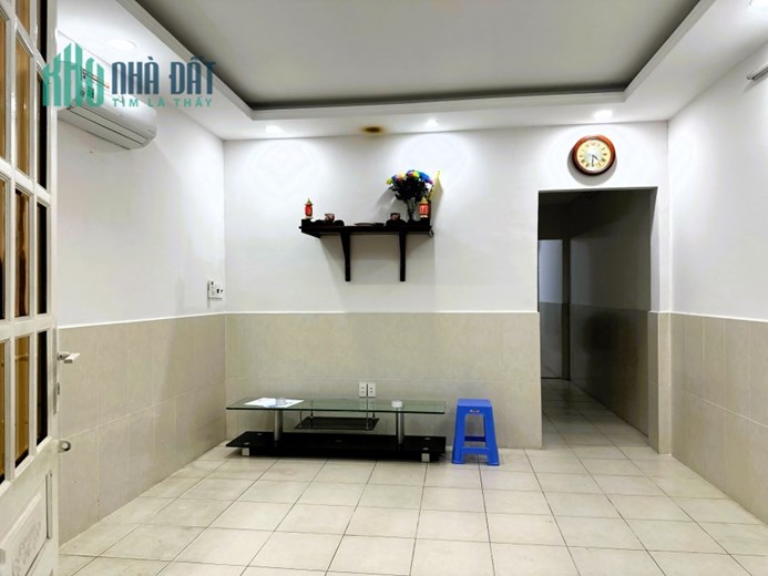 Cho thuê nhà 1T1L 180m2 3pn full nội thất mặt tiền đường số 15 Linh Chiểu