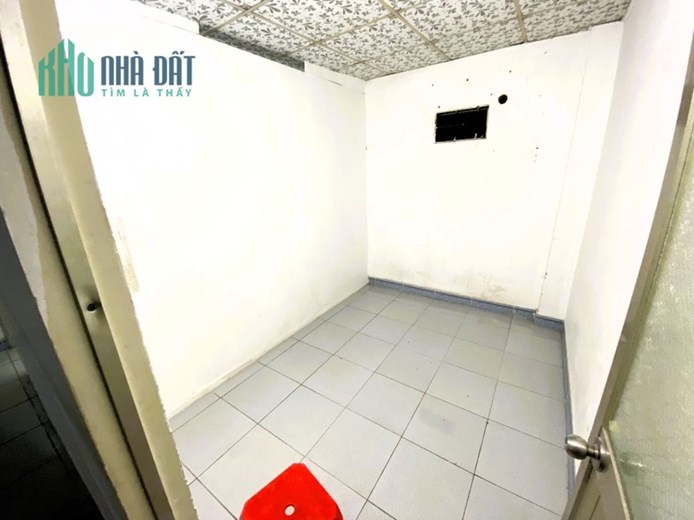 Cho thuê nhà nguyên căn 90m2 3pn hẻm xe hơi đường 11 Linh Xuân