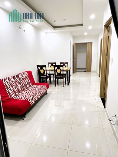 Cho thuê căn hộ 68m2 2pn có nội thất tầng trung chung cư Lavita Charm Trường Thọ