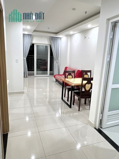 Cho thuê căn hộ 68m2 2pn có nội thất tầng trung chung cư Lavita Charm Trường Thọ