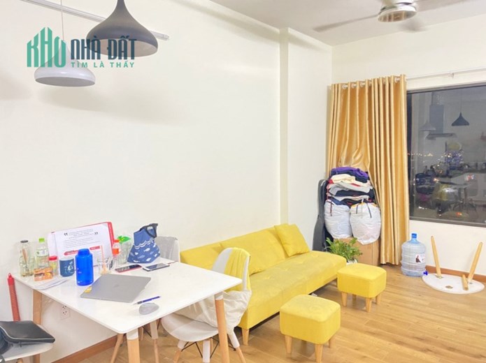 Cho thuê căn hộ 58m2 2pn full nội thất tầng cao chung cư Flora Novia