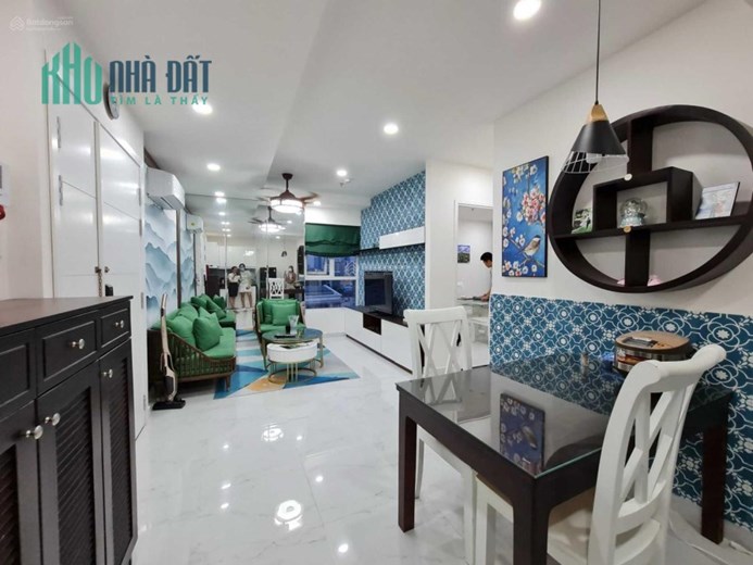 Cho thuê căn hộ Terra Royal/Khách sạn La Vela trung tâm Sài gòn, Q.3