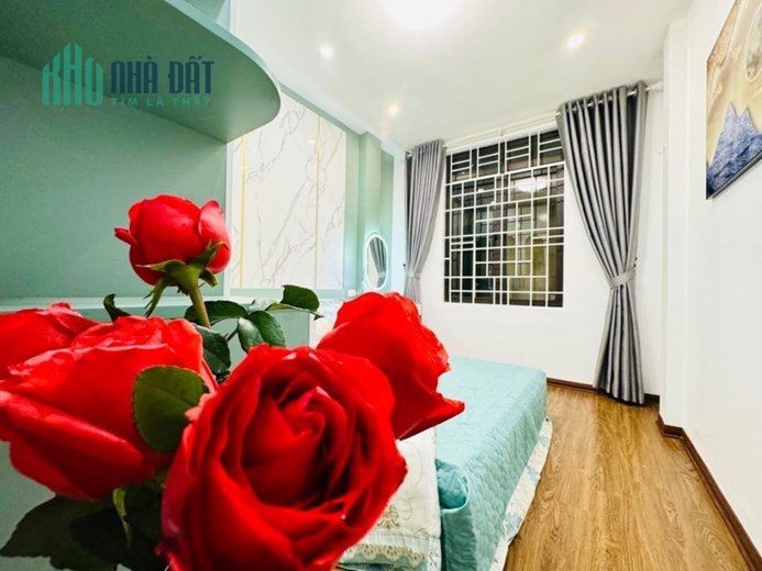 Bán nhà ngõ Mỹ Đình, Nam Từ Liêm 33m2 4 tầng, 3PN, MT 3m giá 3.05 tỷ