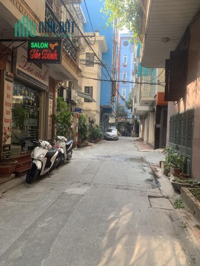 Bán nhà ngõ Yên Hòa, Cầu Giấy 32m2 4 tầng, giá 3.190 tỷ, 3PN, MT 3.2m